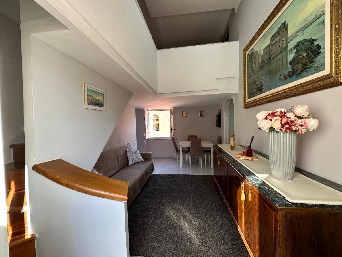 那不勒斯Scugnizzella Holiday House公寓 外观 照片